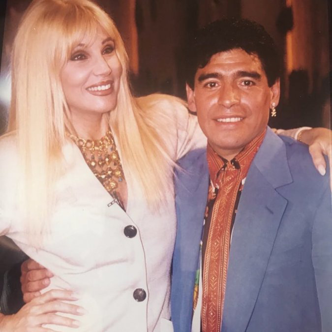 Susana Giménez compartió un book de fotos junto a Diego Maradona: ”Sonriente, sano, vital”