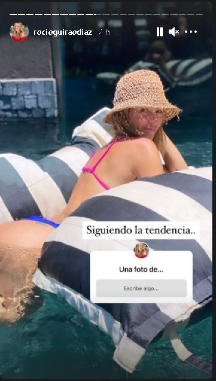 Rocío Guirao Díaz en la pileta “siguiendo la tendencia”
