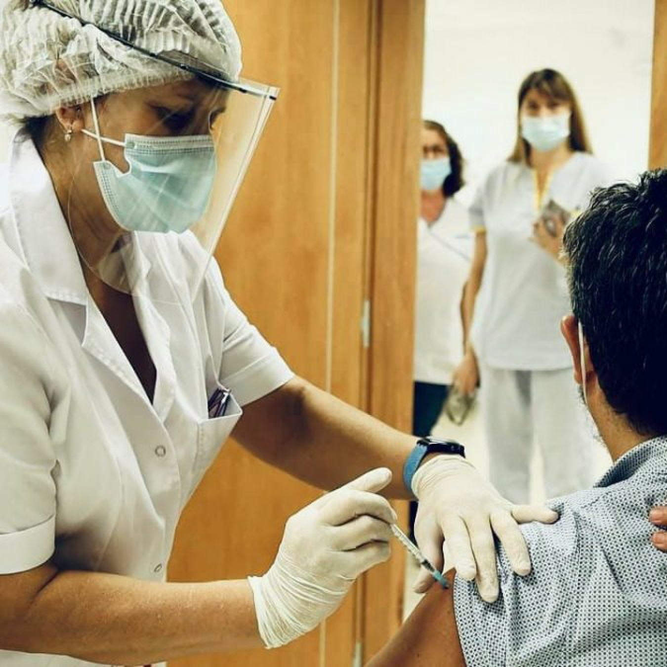 Ginés González García: ”Estoy orgulloso de la Campaña de Vacunación”